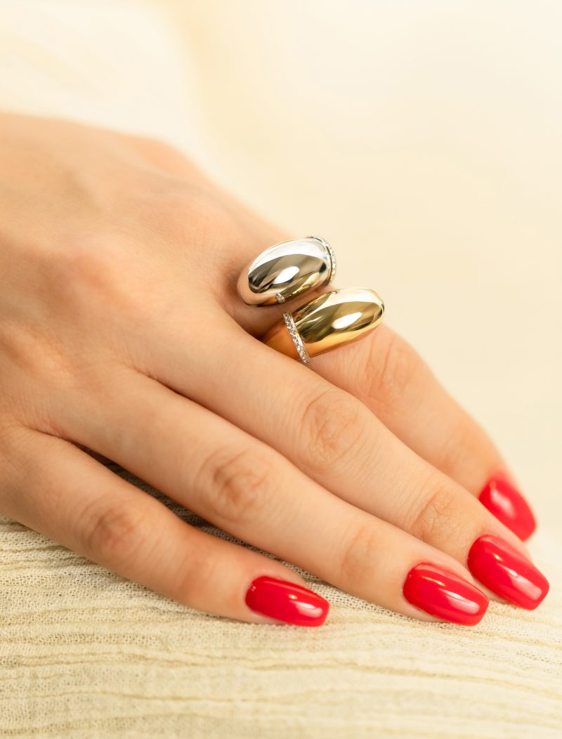 L'atelier Nawbar The Statement Buoy Ring