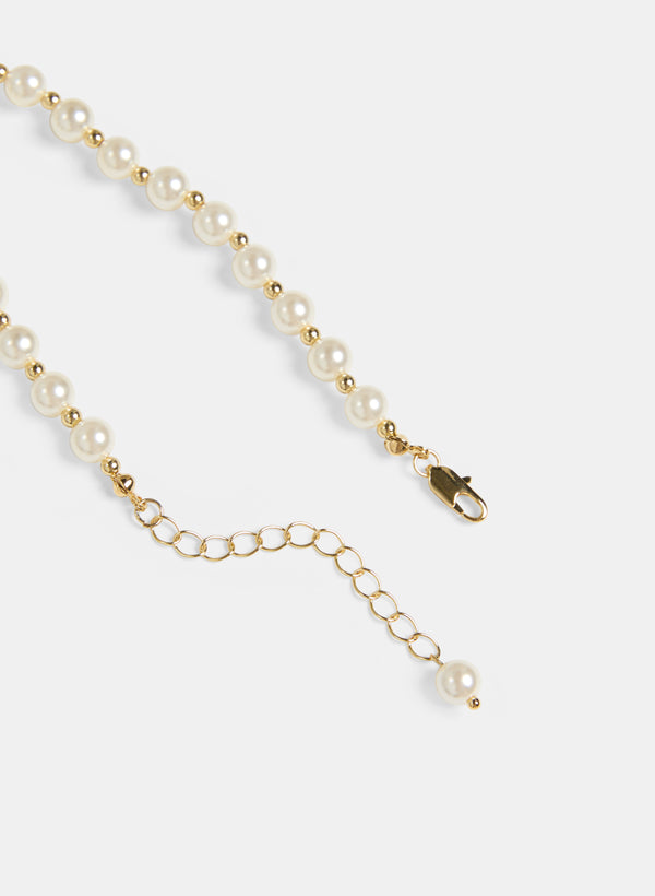 Laura Clover Pendant Necklace