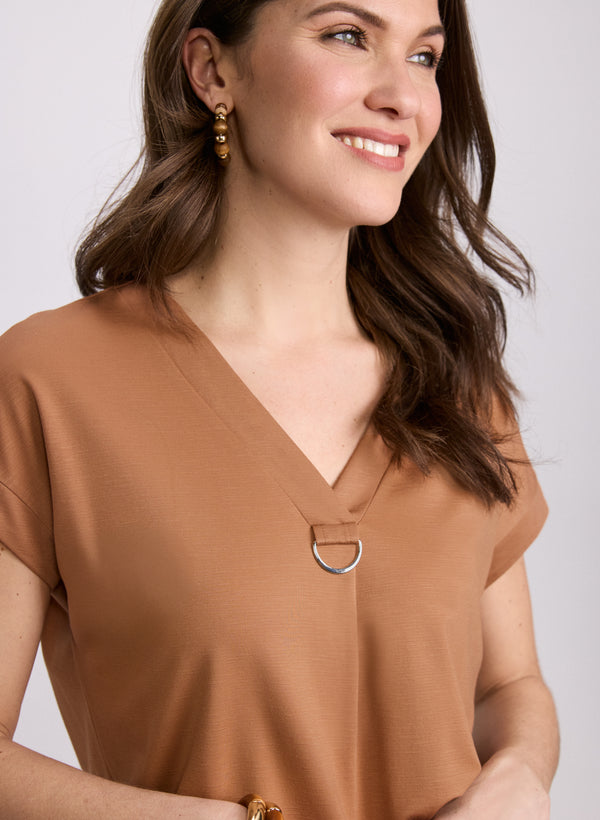 Laura D-Ring T-Shirt