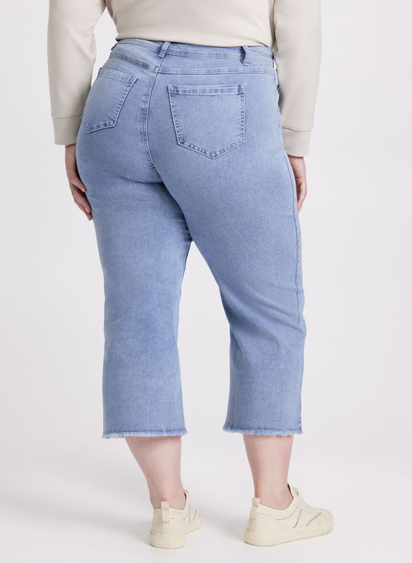 Laura Denim Capris With Patch Pockets
