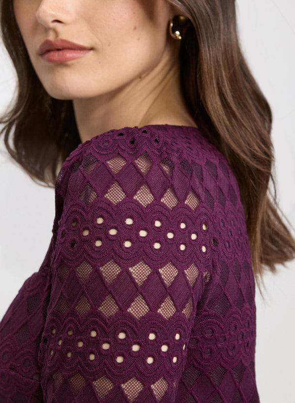 Laura Fitted Lace Dress