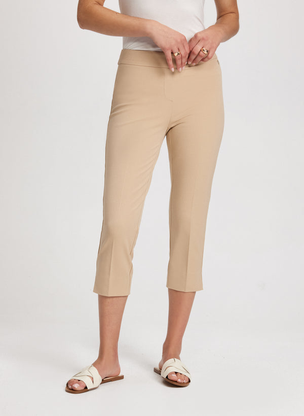 laura Lateral Slit Pull-On Capris