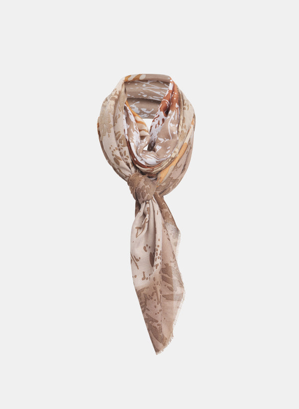 laura Leaf Print Scarf