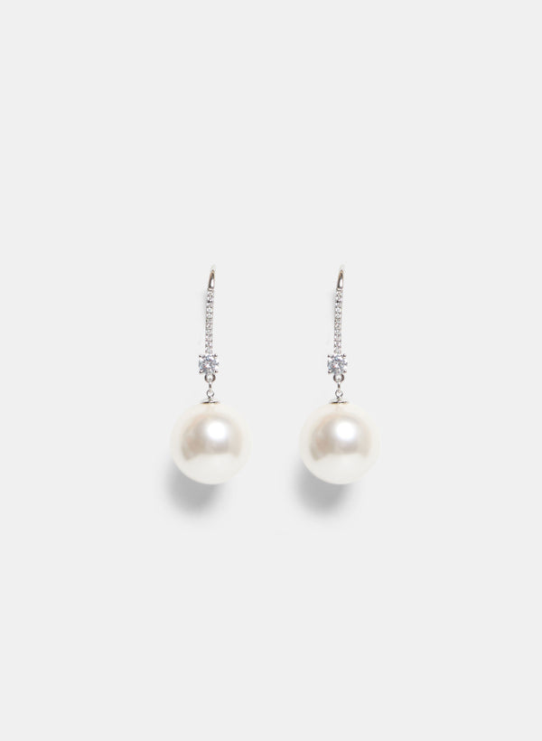 laura Pearl Drop Earrings