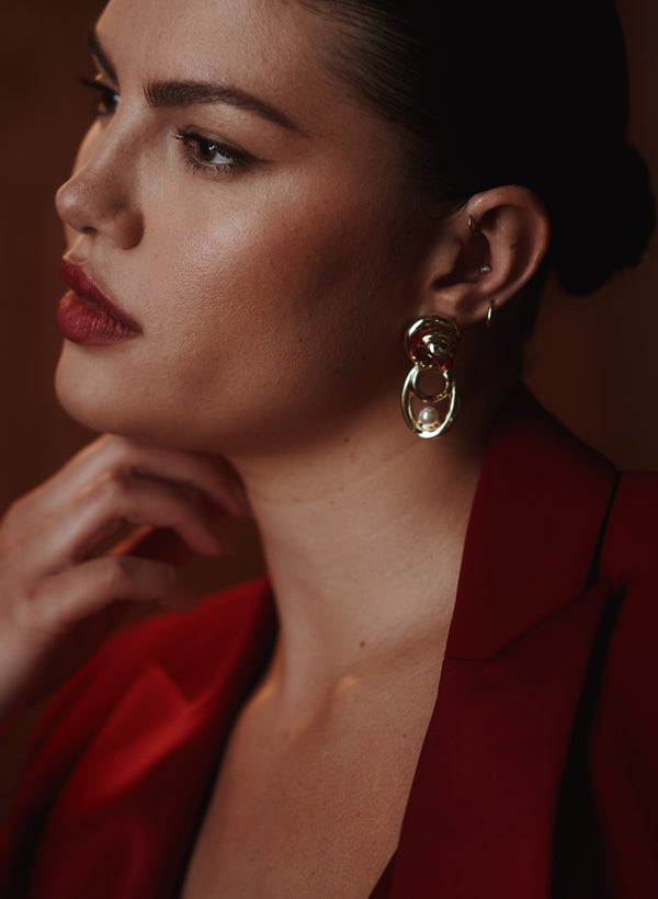 Laura Pearl Drop Earrings