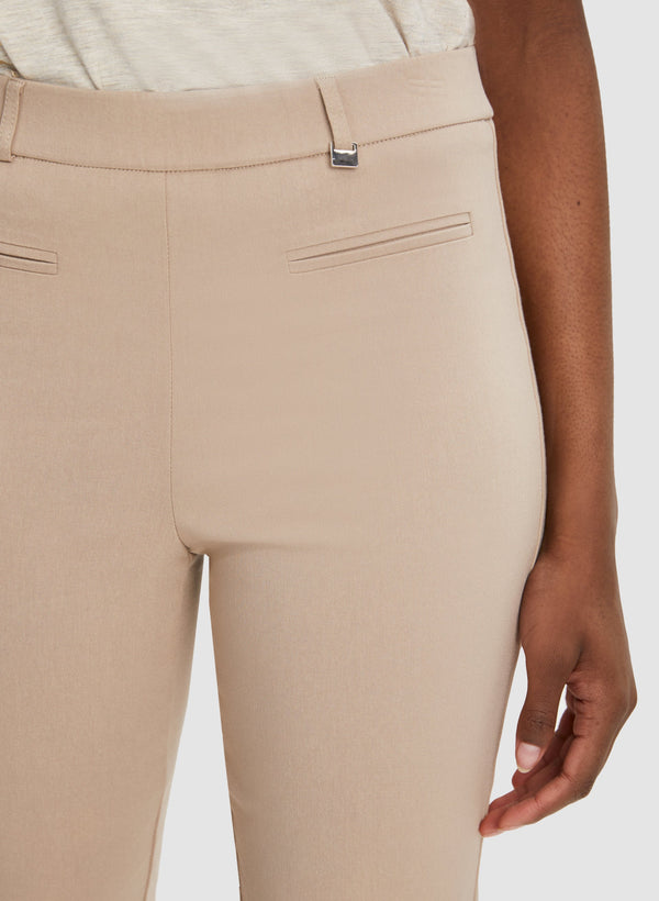 Laura Pull-On Capris
