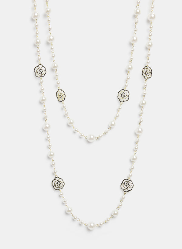 laura Rosette Inset Pearl Necklace