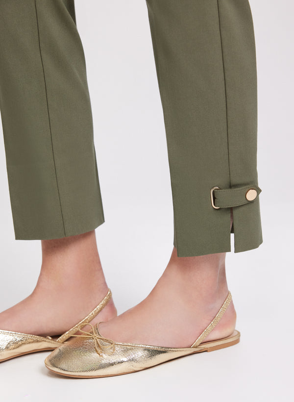 Laura Sofia Slim-Leg Pants - Short