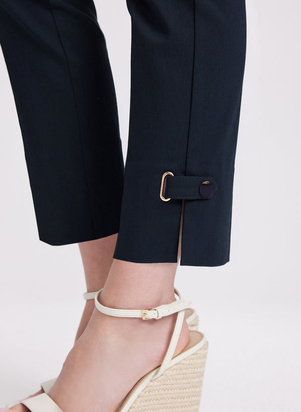 Laura Sofia Slim-Leg Pants - Short