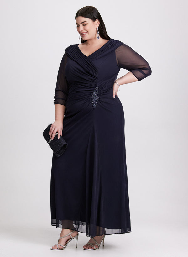 Laura Sparkling Brooch Evening Dress