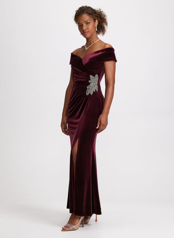 Laura Sweetheart Neck Velvet Dress