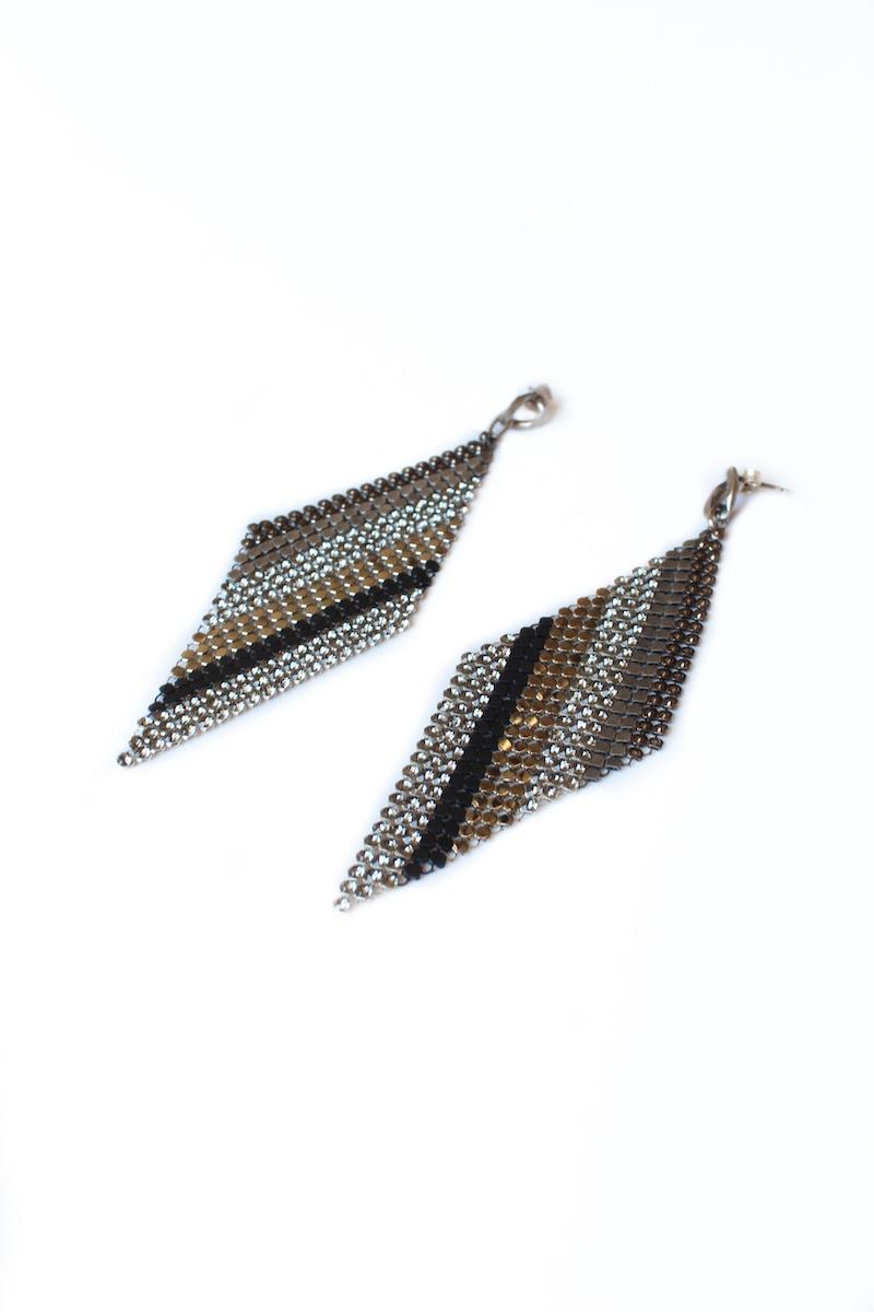 Laura B Delfine Earrings Silver-Black