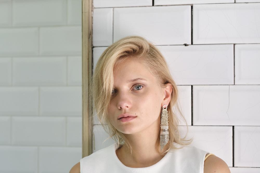 laura b Jemma Earrings white-silver