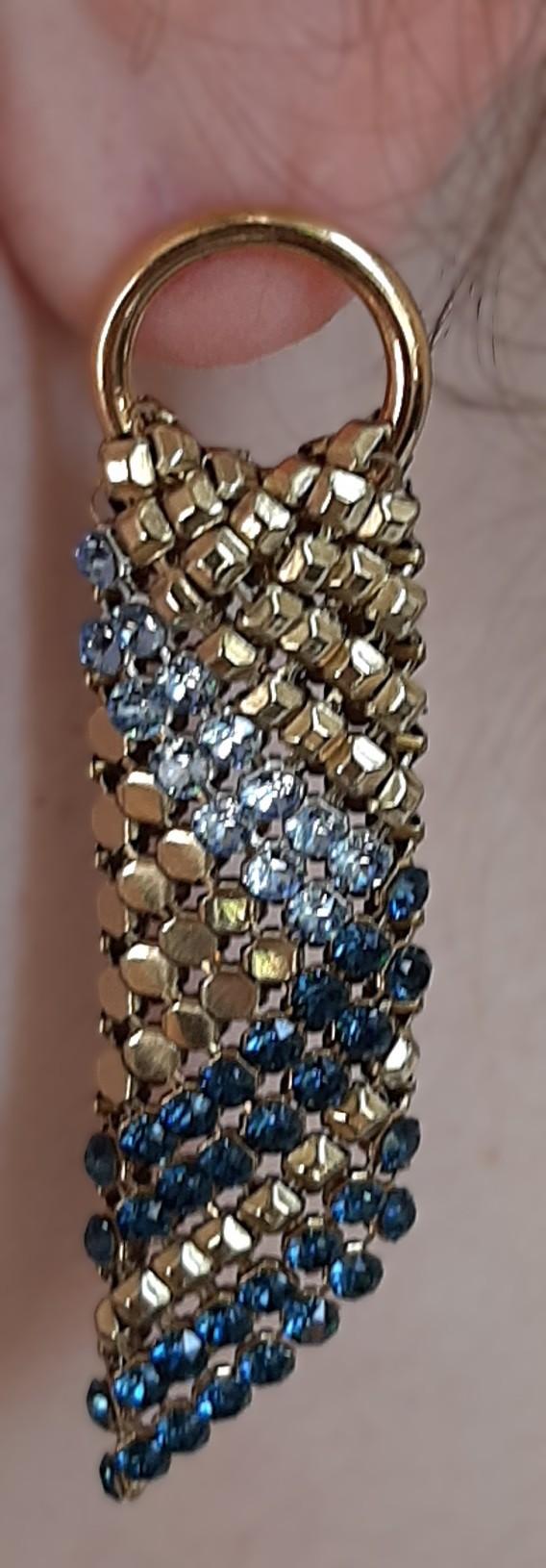 laura b Kind Earrings gold-blue