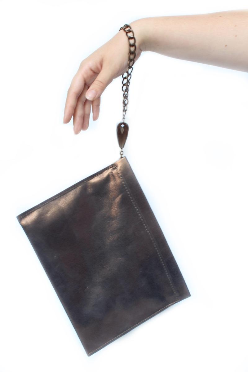 laura b The Clutch Bronze