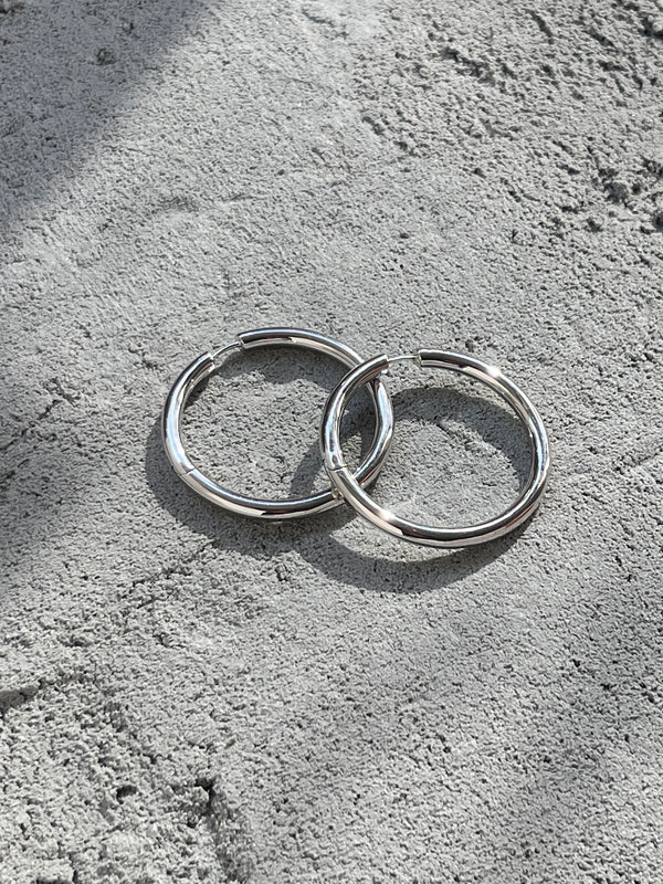 Laura Lombardi Silver Large Seamless Hoops
