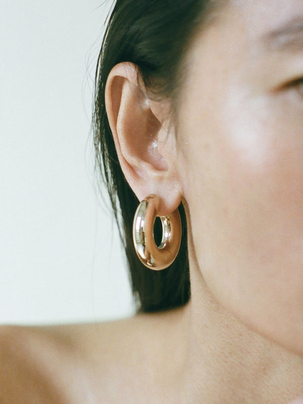 Laura Lombardi Terra Hoops