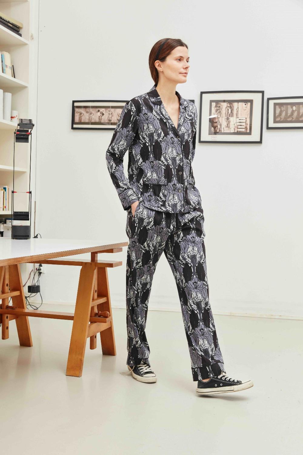 laura urbinati LONG SLEEVE PAJAMA SHIRT BOTANICO PRINT - STRETCH SILK SATIN