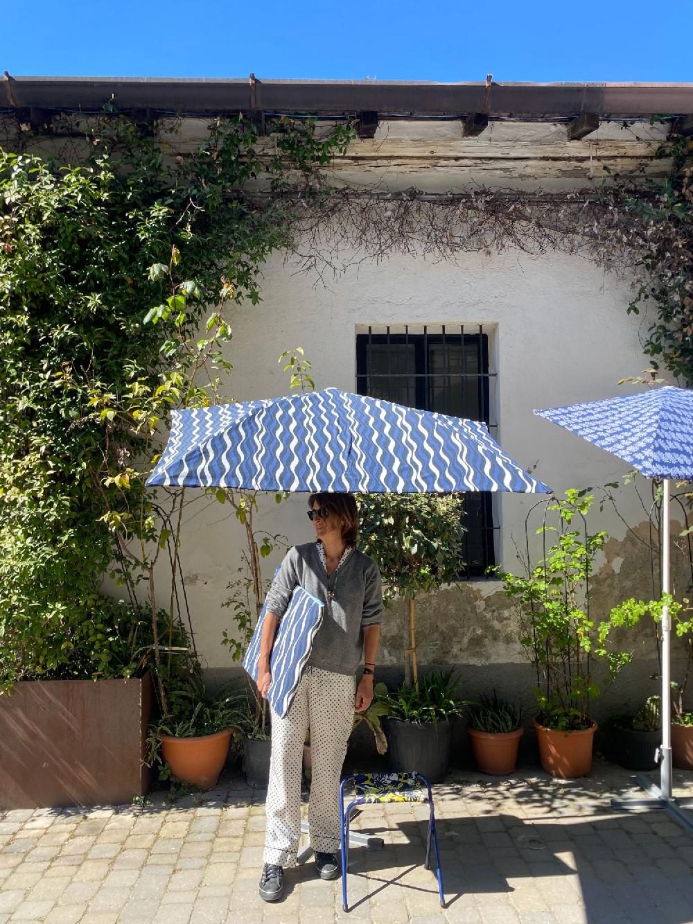 Laura Urbinati SUN SEMI-UMBRELLA UPCYCLED ARCHIVE MATTE POLYAMIDE PRINT