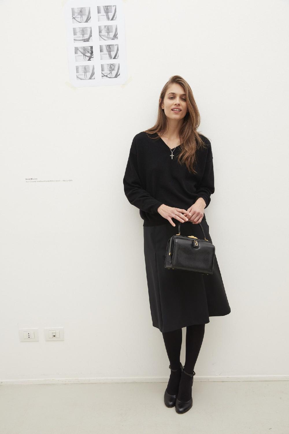Laura Urbinati V-NECK SWEATER 100% CASHMERE MADE IN ITALY