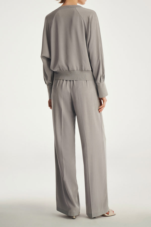 Laurèl Laurèl 24mm Silk Round-Neck Blouse Silver Gray