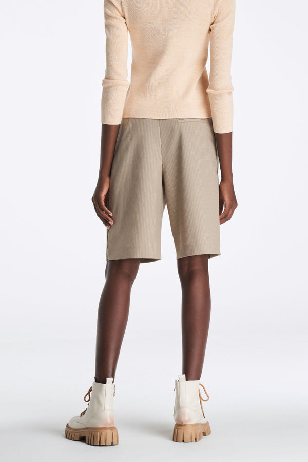 Laurèl Laurèl Straight-Leg Shorts Brown