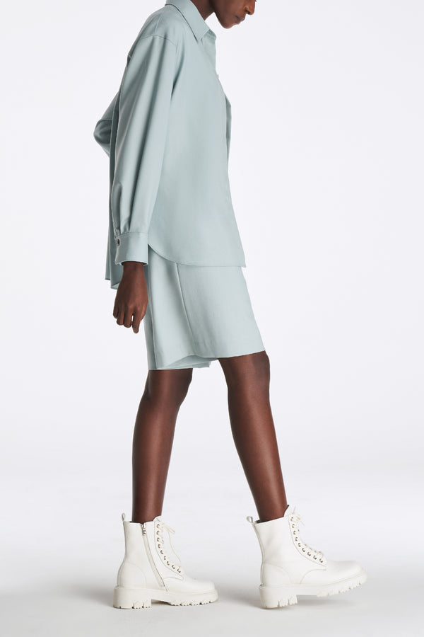 Laurèl Laurèl Sky Blue Wool Knee-Length Shorts Sky Blue