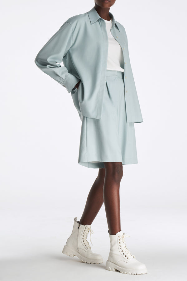 Laurèl Laurèl Sky Blue Wool Knee-Length Shorts Sky Blue