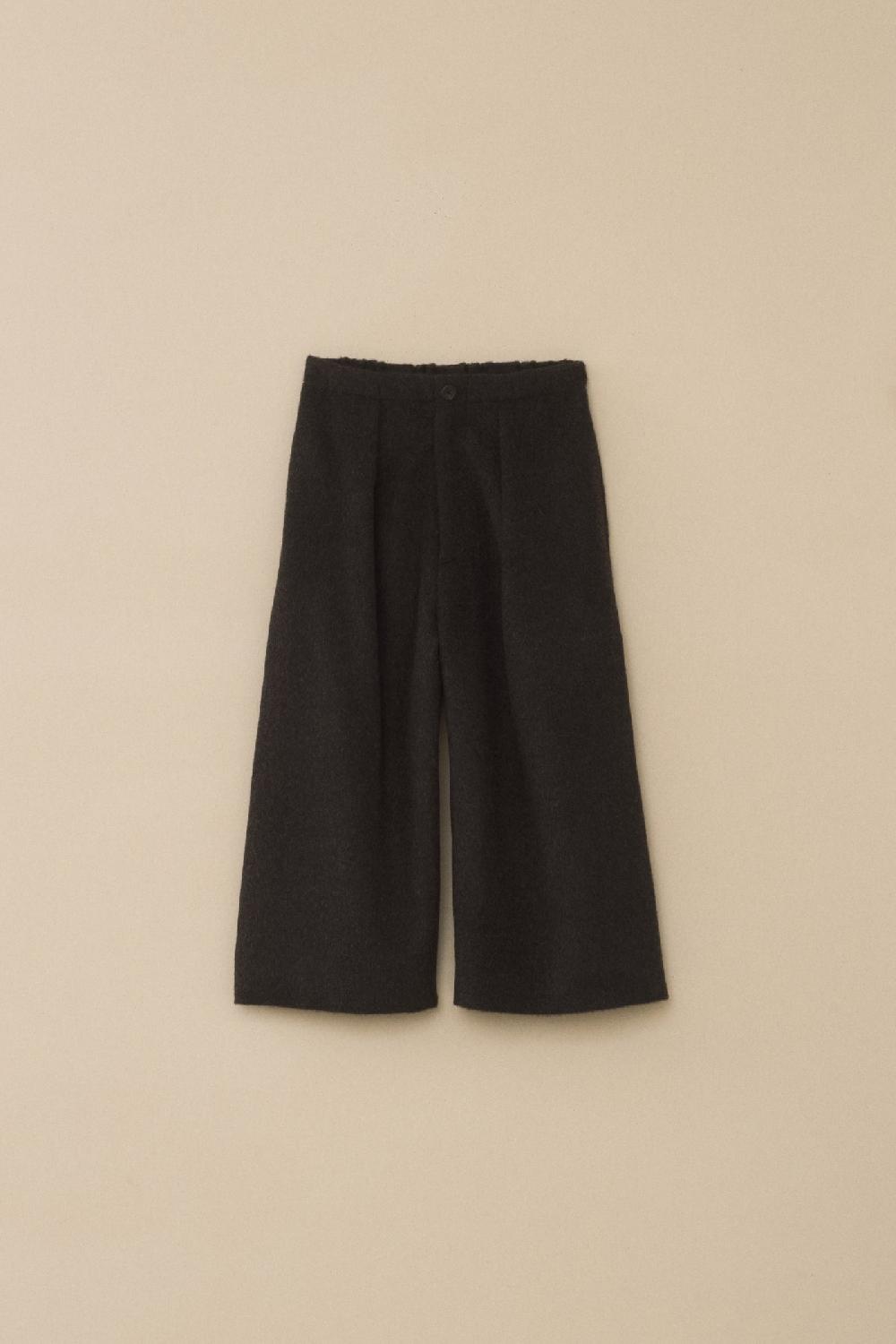 lauren manoogian BRUSHED FRAME SHORTS BLACK MELANGE