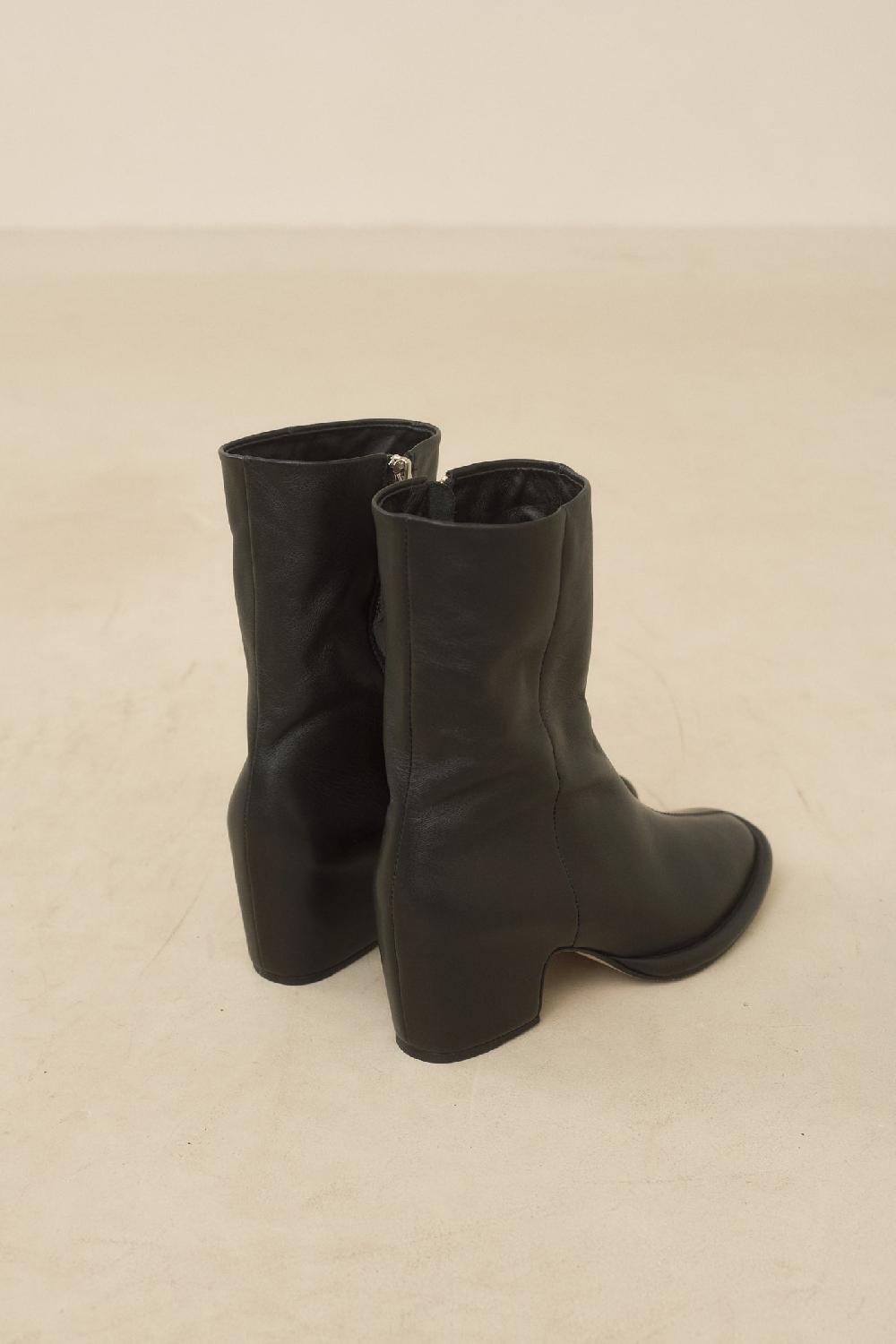 Lauren Manoogian ARCH BOOT BLACK