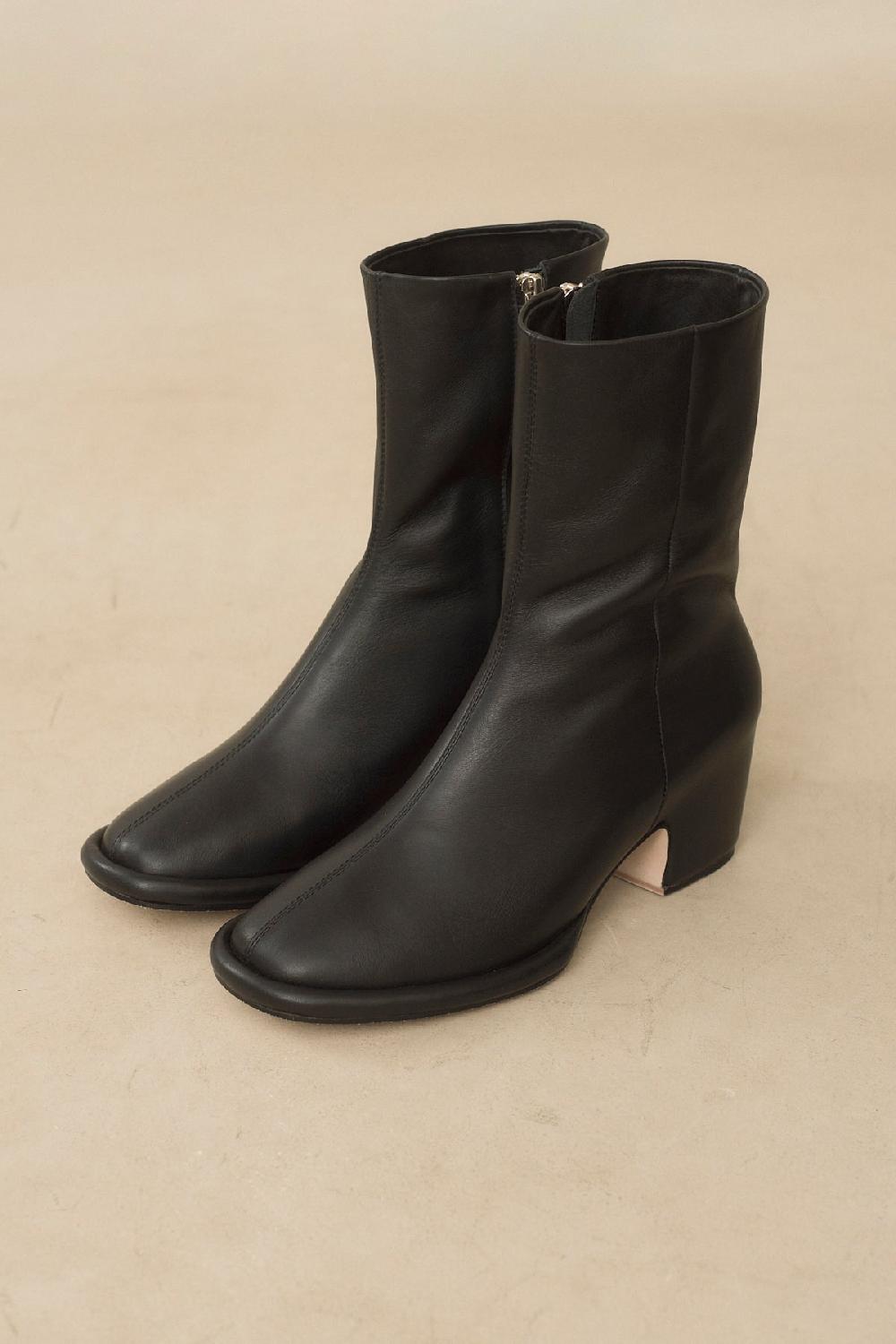 lauren manoogian ARCH BOOT BLACK