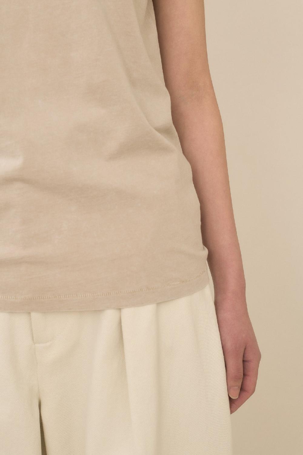 Lauren Manoogian BIAS BABY TEE SANDSTONE