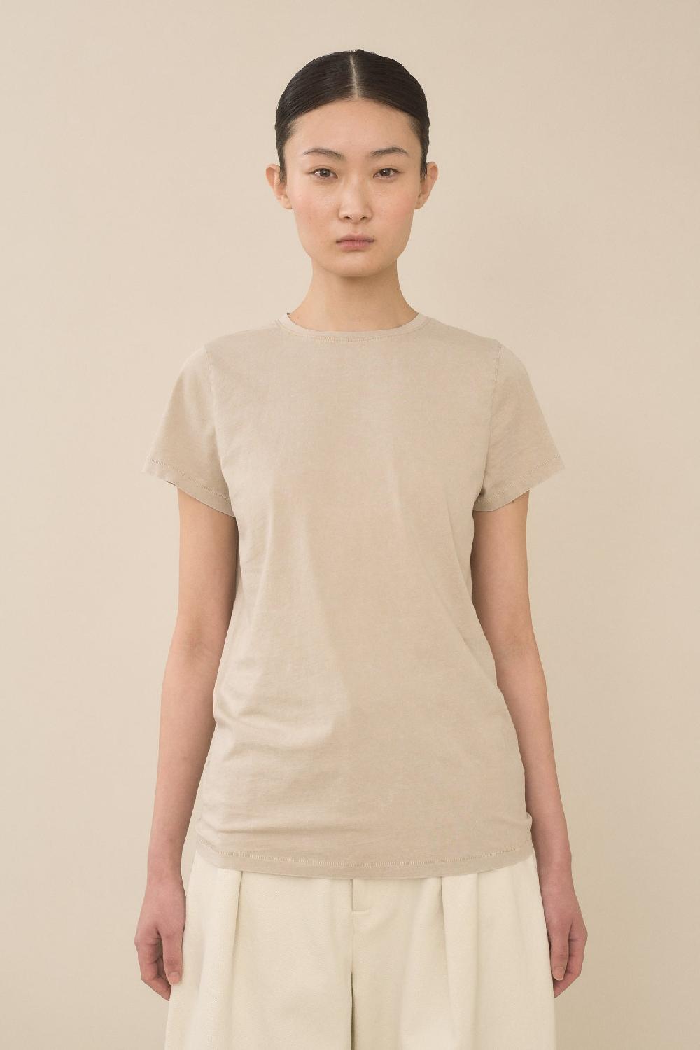 lauren manoogian BIAS BABY TEE SANDSTONE