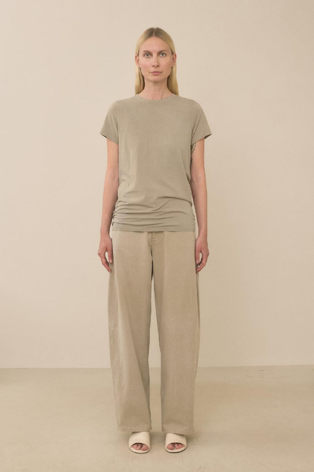 Lauren Manoogian BIAS BABY TEE WASHED CLAY