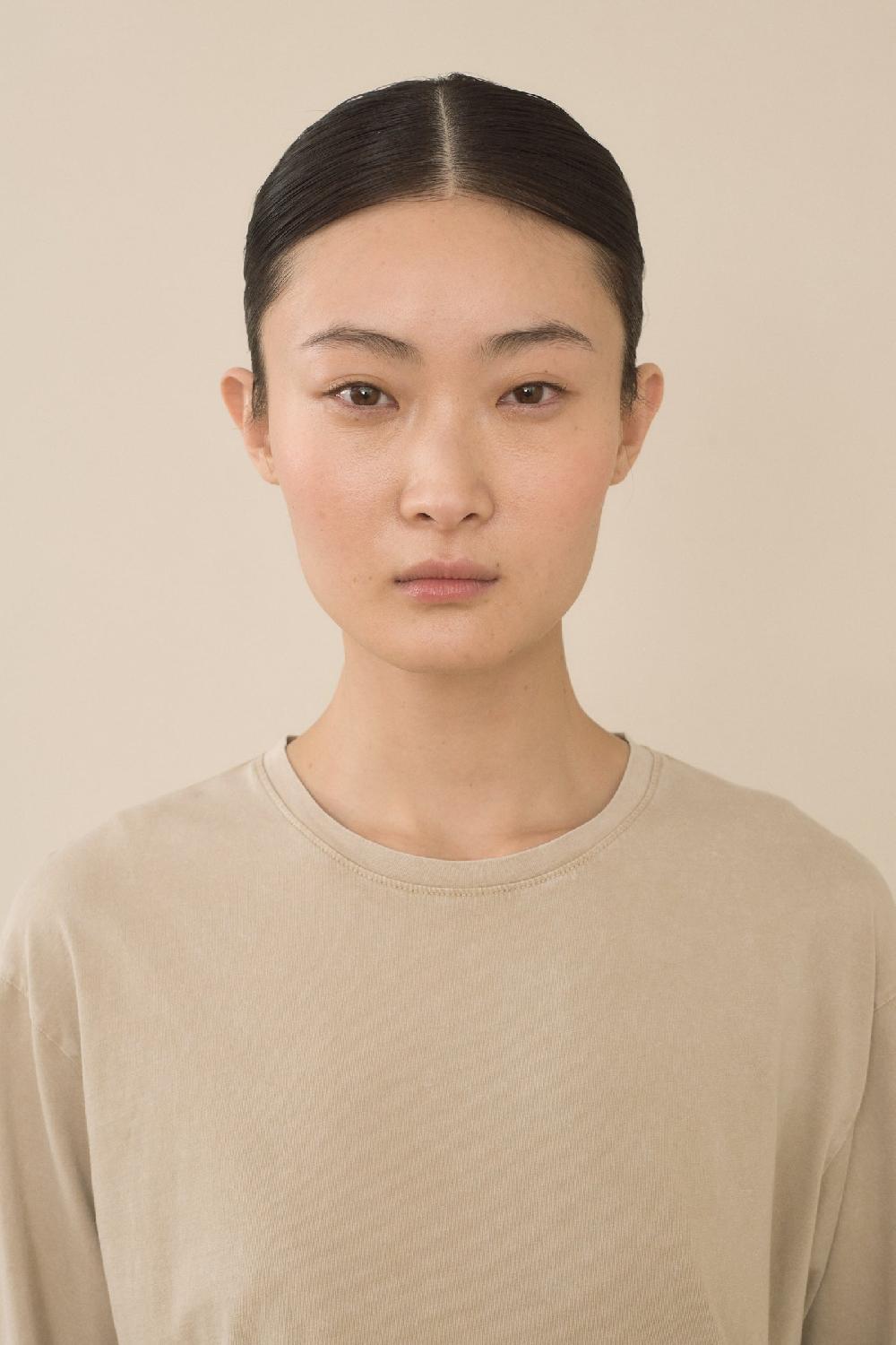 Lauren Manoogian BIAS LONG SLEEVE TEE SANDSTONE