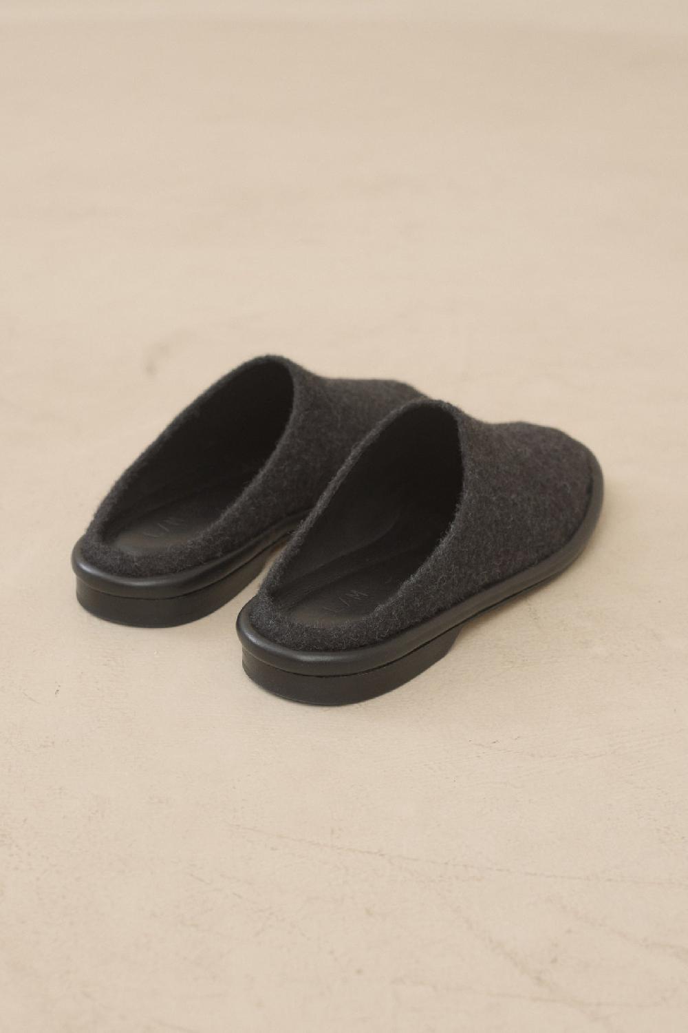 Lauren Manoogian BRUSHED MULE BLACK MELANGE