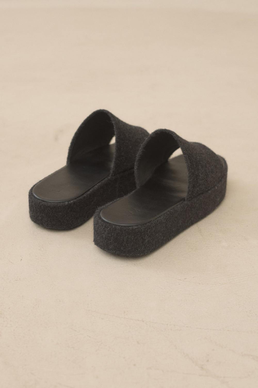 Lauren Manoogian BRUSHED PLATFORM BLACK MELANGE