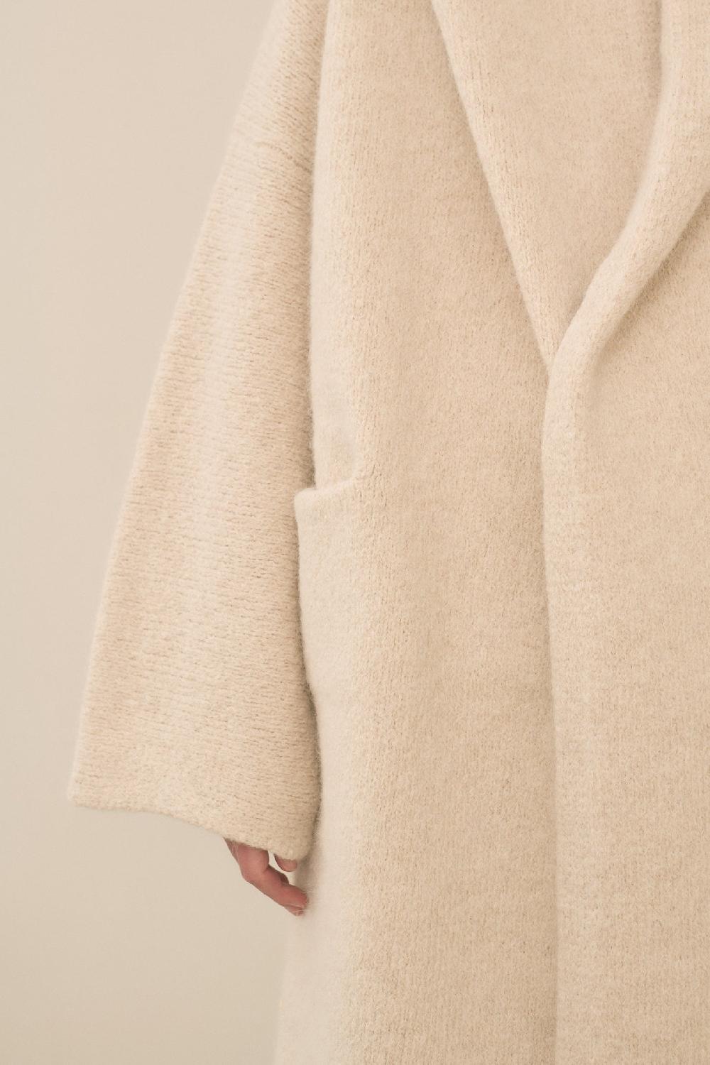 Lauren Manoogian CAPOTE COAT ALABASTER