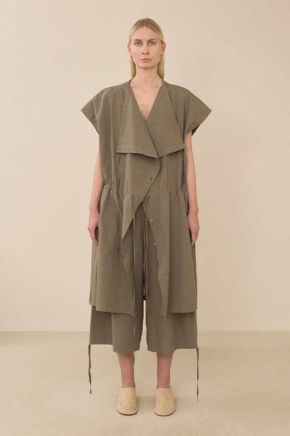 lauren manoogian COWL GILET MOLE