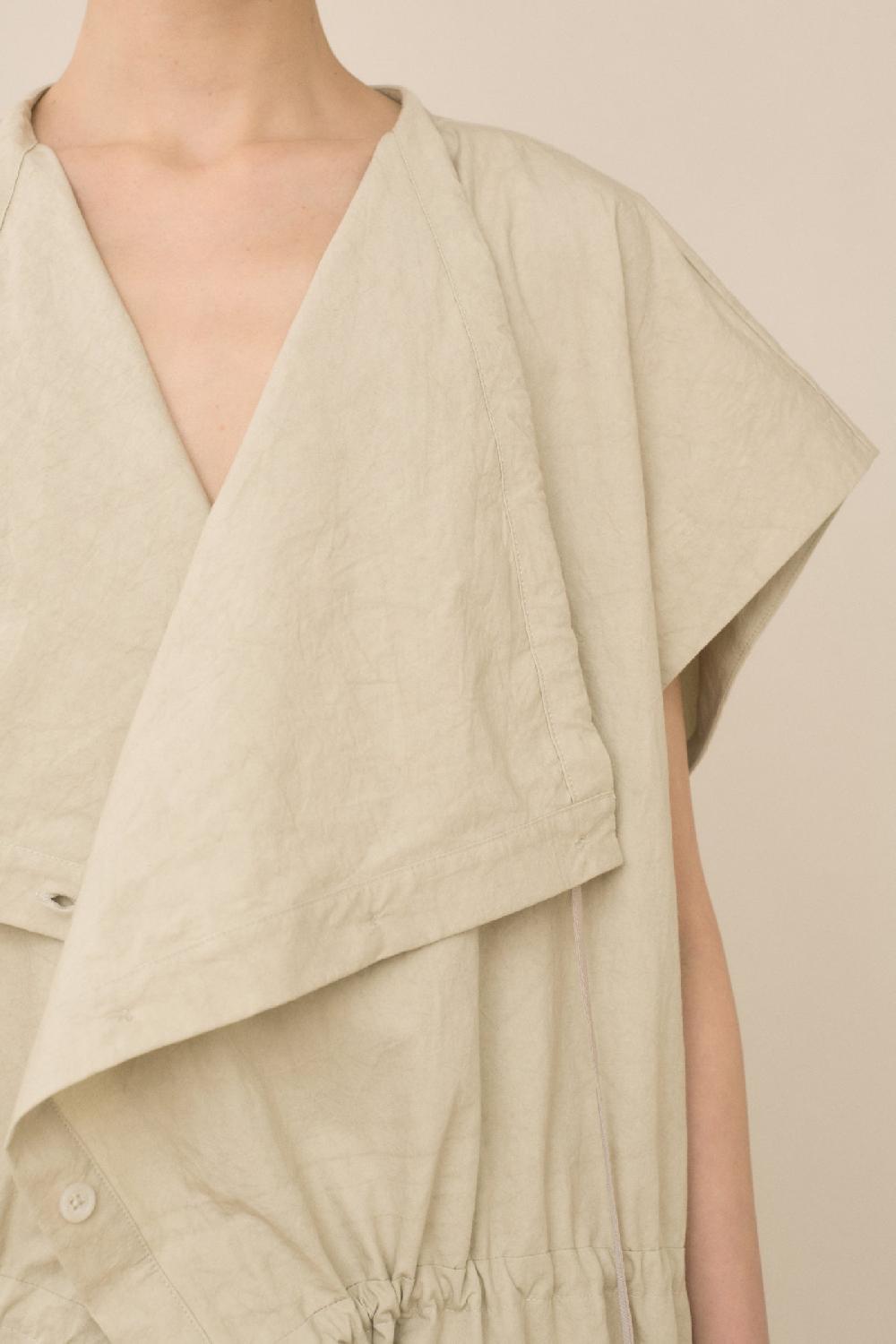 Lauren Manoogian COWL GILET PLASTER