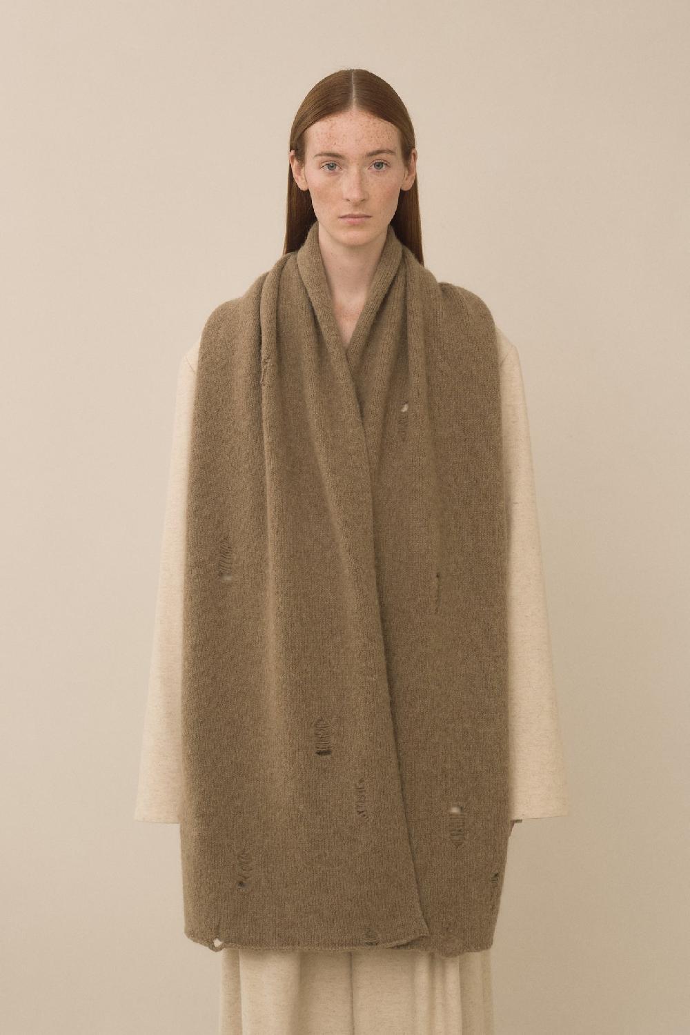 Lauren Manoogian DISTRESSED SCARF TOBACCO