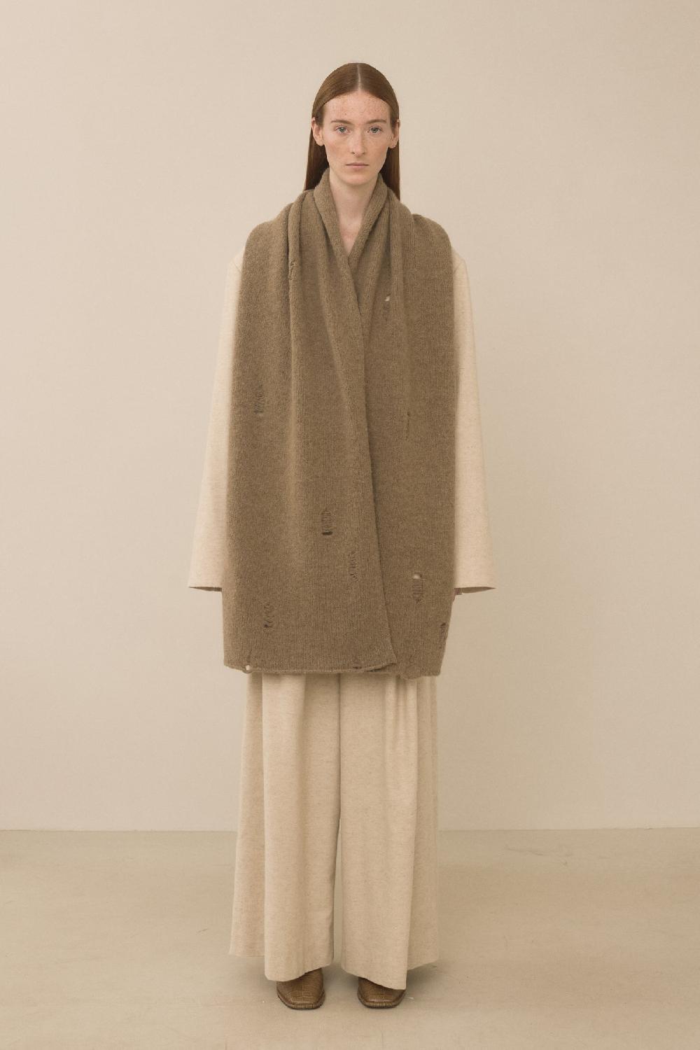 Lauren Manoogian DISTRESSED SCARF TOBACCO