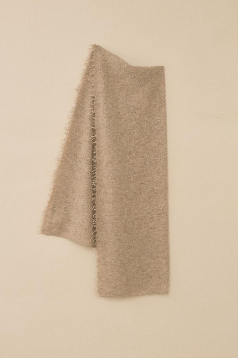 lauren manoogian FELT FRINGE SCARF OAK