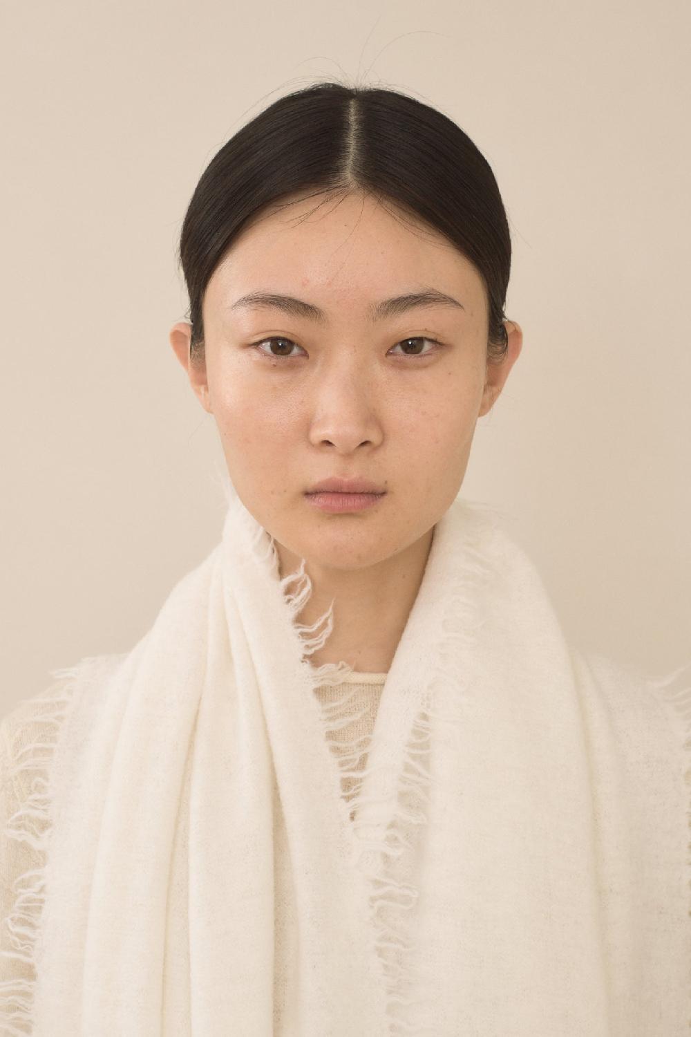 Lauren Manoogian FELT FRINGE SCARF WHITE