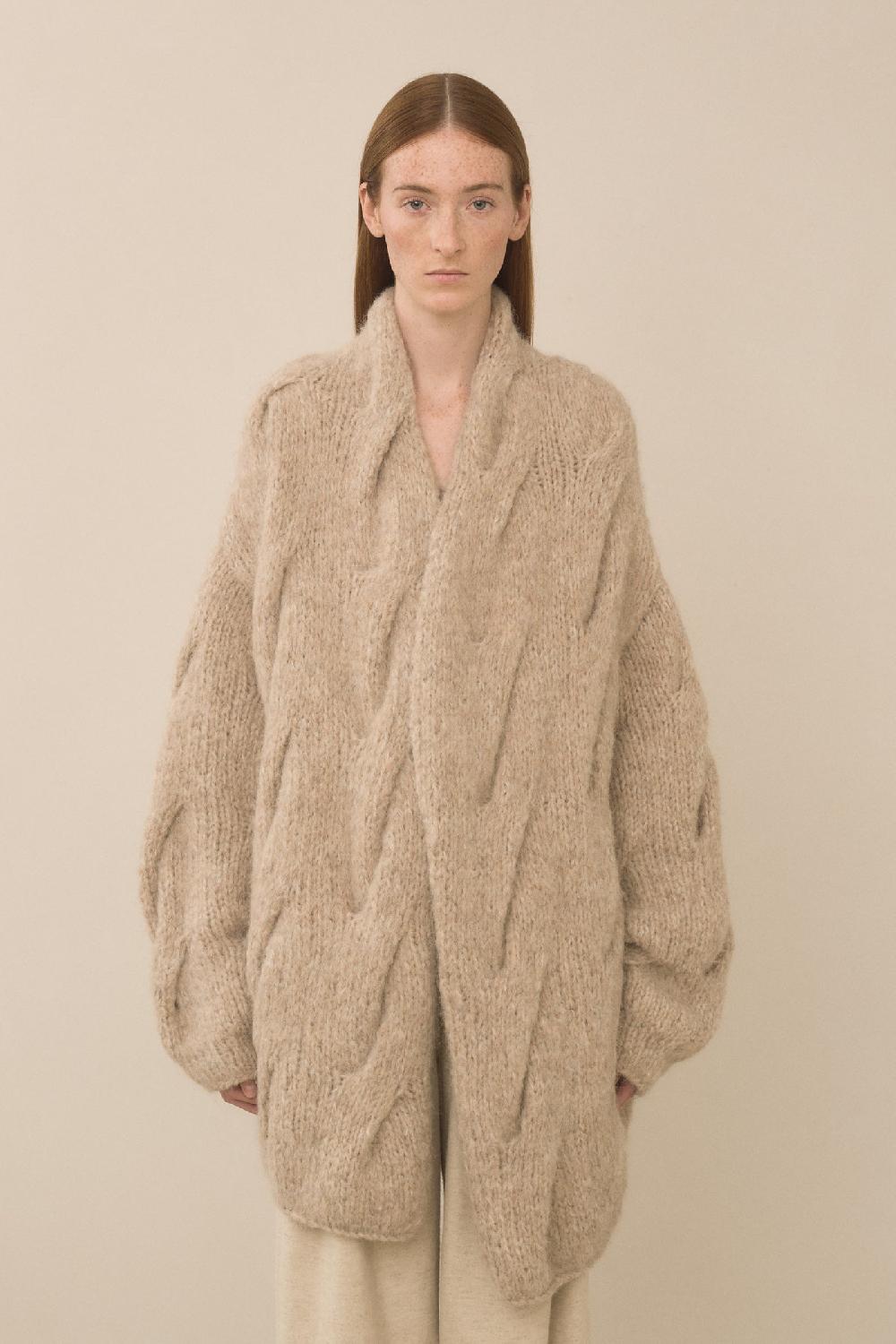 lauren manoogian HANDKNIT CABLE CARDIGAN HUSK