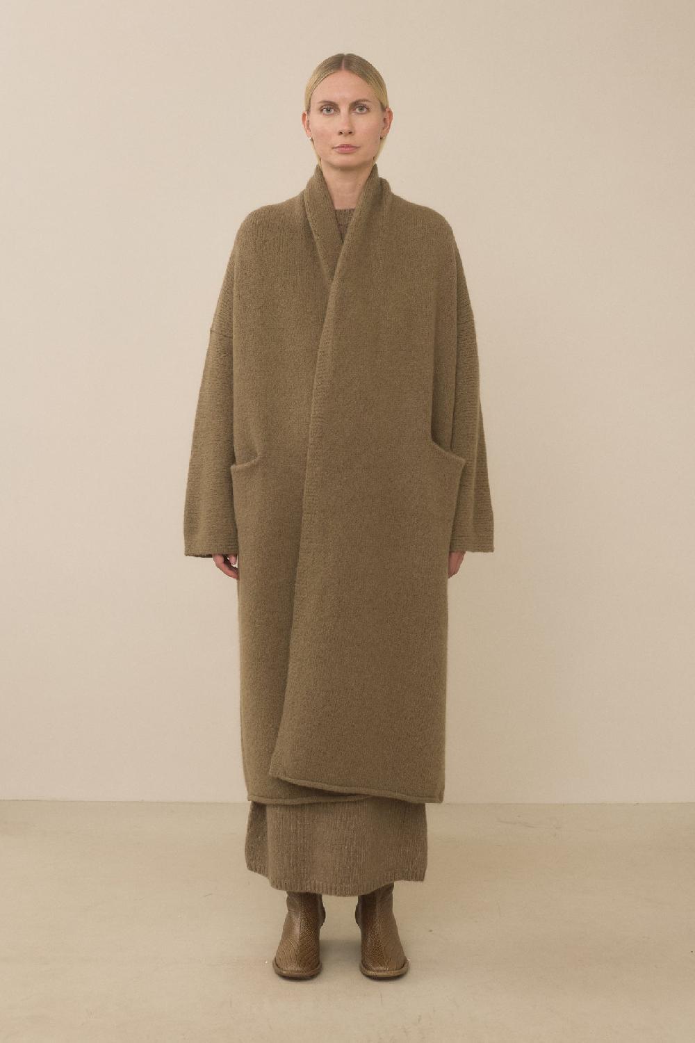 lauren manoogian LONG SHAWL CARDIGAN TOBACCO