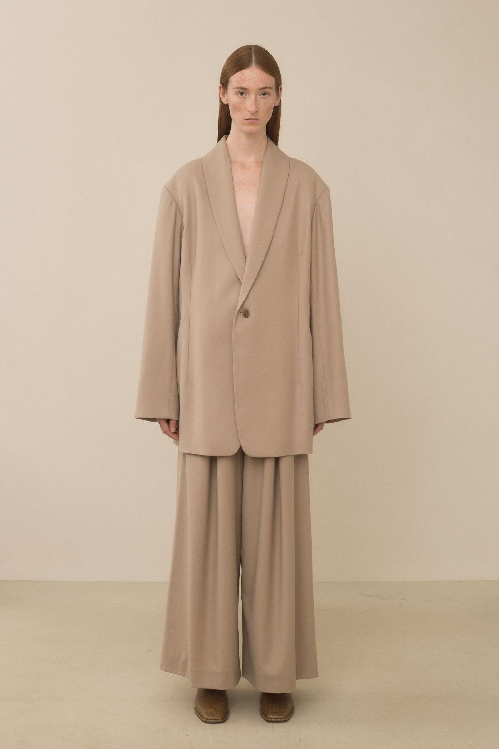 Lauren Manoogian PLEAT TROUSER TANNIN