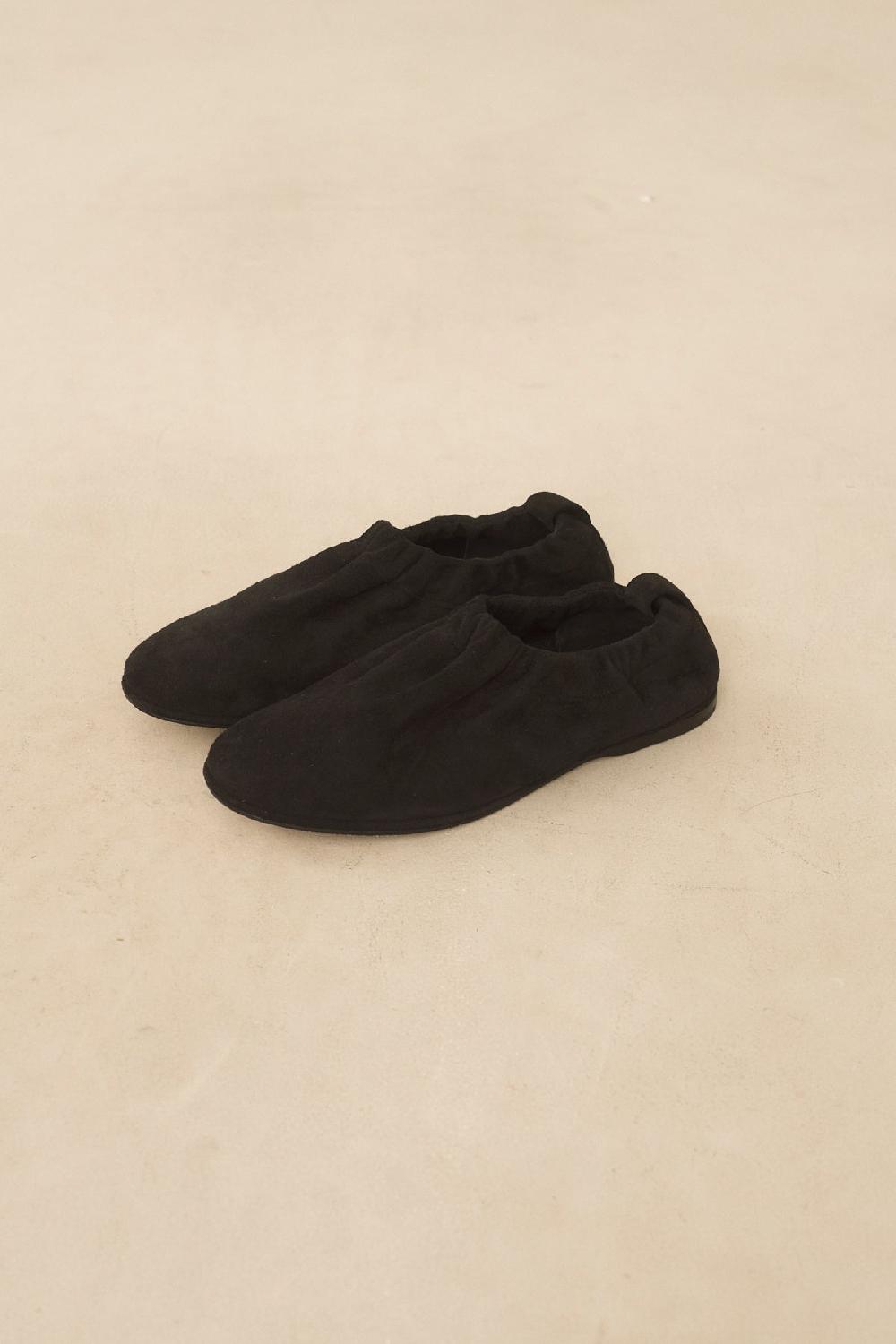 lauren manoogian SUEDE BANDED BALLET BLACK