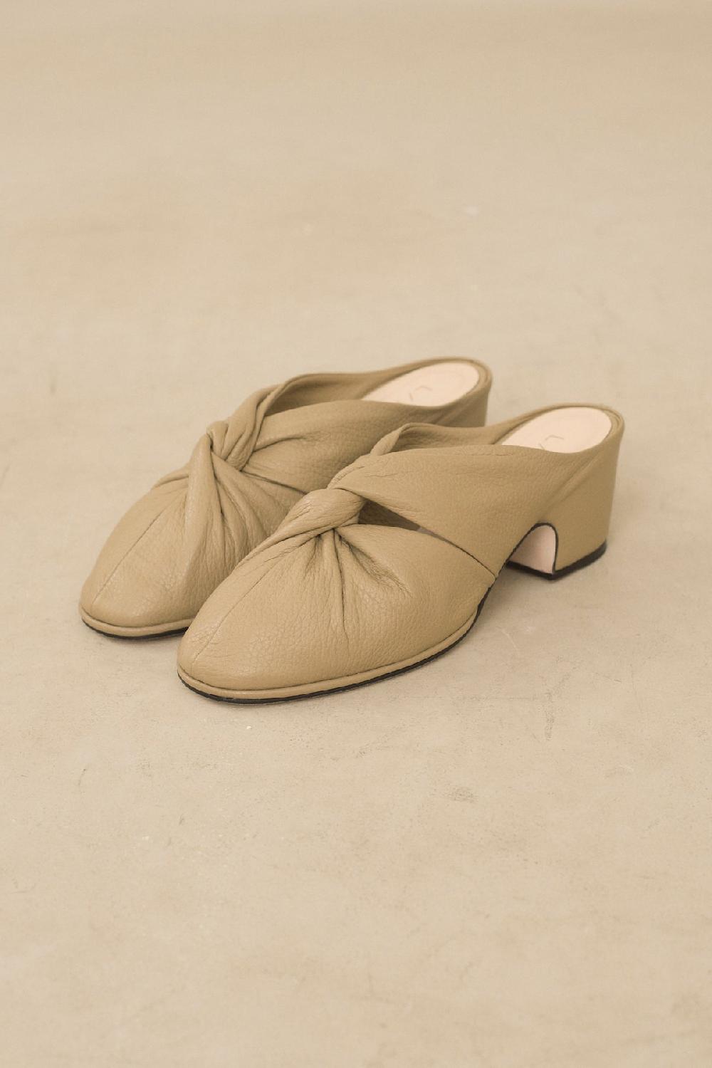 lauren manoogian TWIST MULE BEIGE