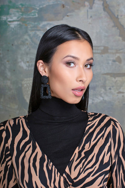 Lavand Tily Black Textured Drop Earrings